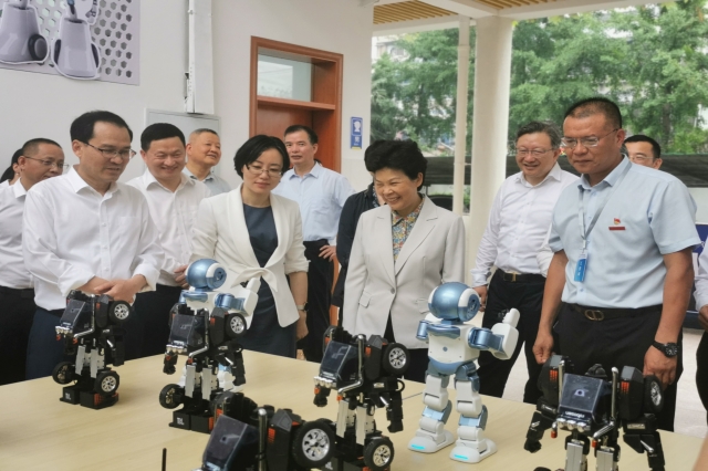 智龍·“未來人才智創(chuàng)空間”在永嘉縣甌北第五小學(xué)落成